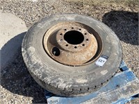 (1) Used BF Goodrich 11R 24.5 Truck Tire & Rim