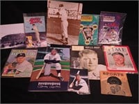 Mickey Mantle items: 3x5 signed photo with