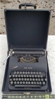 Smith Corona Clipper Typewriter