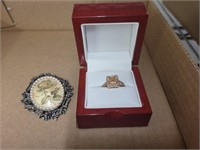 COSTUME RING AND BROOCH