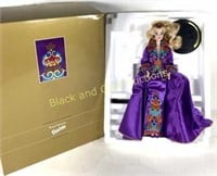NIB 1993 Royal Splendor Porcelain Mattel Barbie