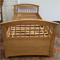 CAPTAIN'S PINE BED W/ TRUNDLE