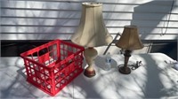 Table lamps, plastic crate