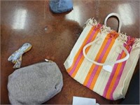 2 HAND BAGS