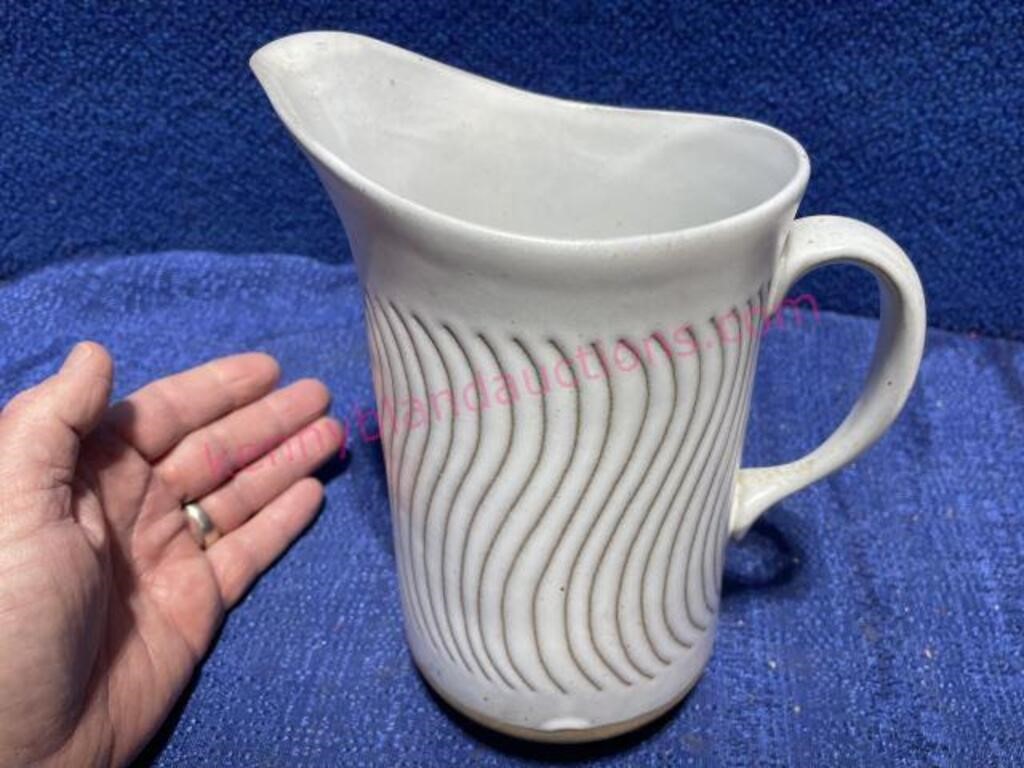 Martz signed earthenware pitcher #2 (damaged)