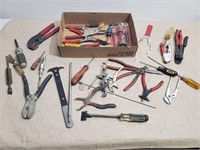 Flat of Assorted  Tools