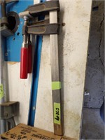 2 BAR CLAMPS