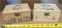 2 VINTAGE CHILDRENS MUSIC BOXES