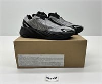 ADIDAS MEN'S YEEZY 700 SHOES - SIZE 9.5