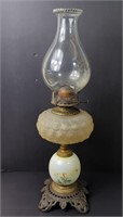 Queen Mary Antique Oil Lamp