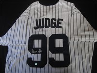 AARON JUDGE SIGNED JERSEY WITH COA