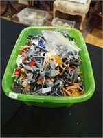 Tub of plastic soldiers, mostly medieval