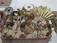 VTG BRASS CANDLE HOLDERS & OTHER BRASS ITEMS