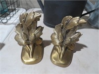 METAL PINE CONE BOOKENDS