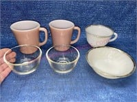 (6) Fire King mugs & bowls