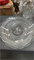 Decorative glass bowl and serving plate