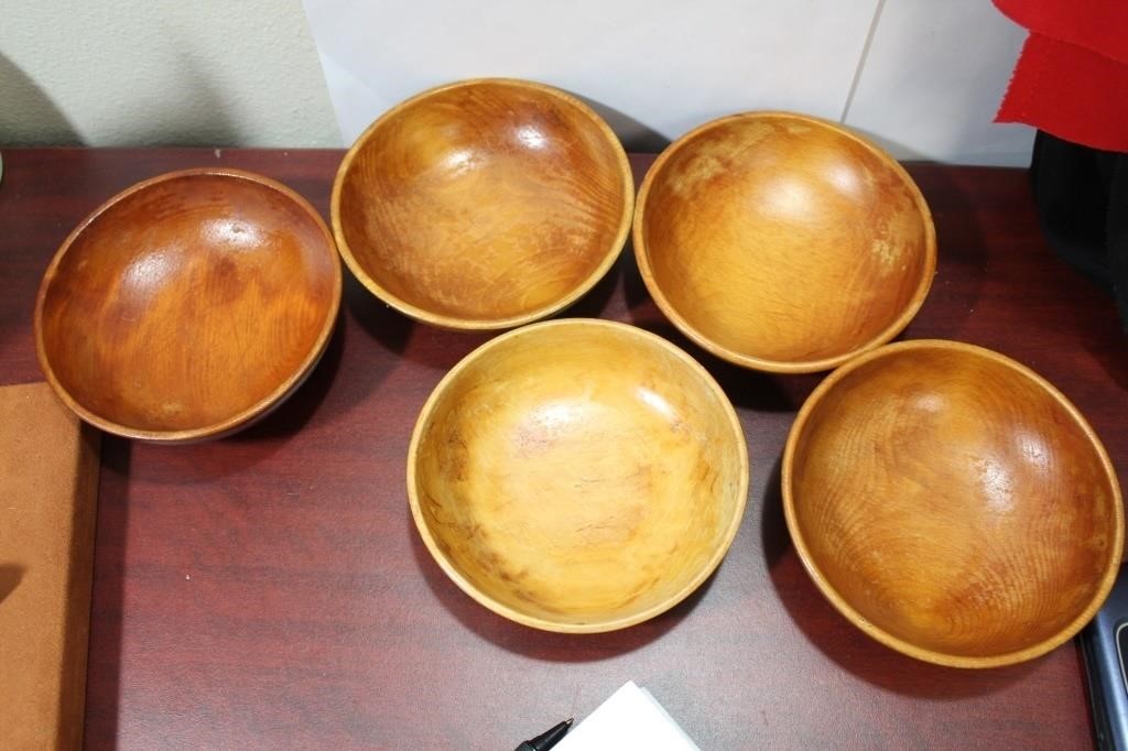 Lot of 5 Vintage Wooden Bowls