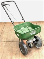 Scotts Turf Builder Edgeguard Mini Spreader