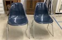 2 Eames for Herman Miller Fiberglass Chairs