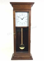 Traditional Quartz Wood Pendulum Wall Clock