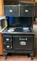 Kenmore Country Kitchen electeric stove w/ cast ir