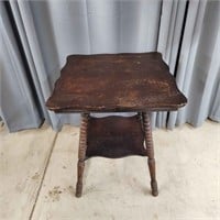 G3 23 X 23 X 29 Table Wood vintage