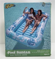 INFLATABLE POOL FLOAT