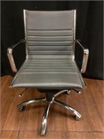 Z Gallerie Modern Chrome Office Chair On Casters