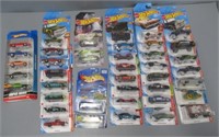 (35) Assorted Die Cast Hotwheels Cars in Packages