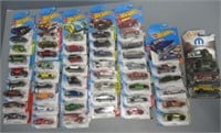 (43) Assorted Die Cast Hotwheels Cars in Packages