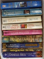 Book lot, Danielle Steel, Janet Dailey and more