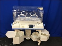 Hill-Rom Air-Shields C2000 Infant Incubator (Unabl