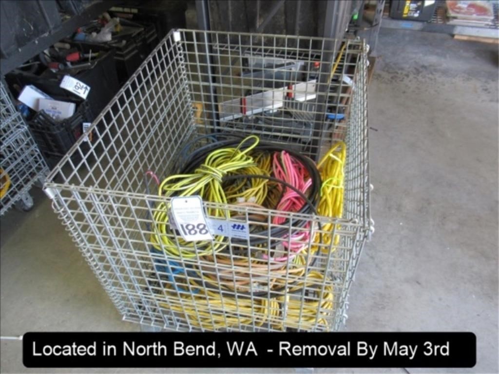 LOT, ASSORTED EXTENSION CORDS IN THIS CRATE