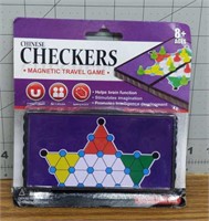 Magnetic travel checkers
