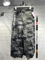 6 NWT camo jogger pants size XS