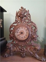 Brass? Cherub mantle clock, 10.5"