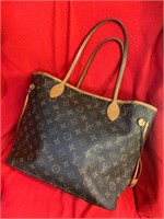 Louis Vuitton monogram never full MM handbag