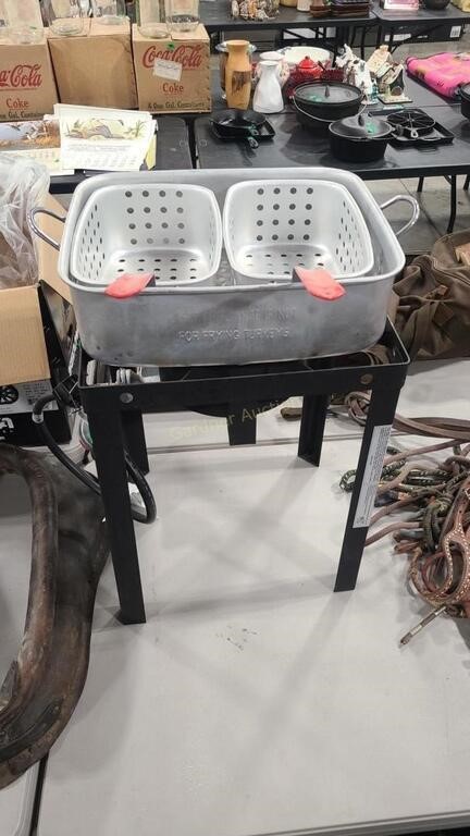 PROPANE 2 TRAY FRYER ON STAND