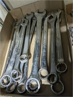 TRAY OF LARGE WRENCHES