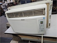 Haier 12,000 BTU Working Air Conditioner