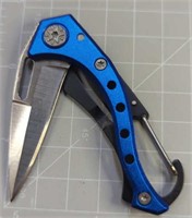 Carabiner pocket knife