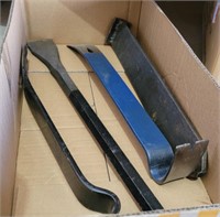 4 PC PRY BARS, OTHER