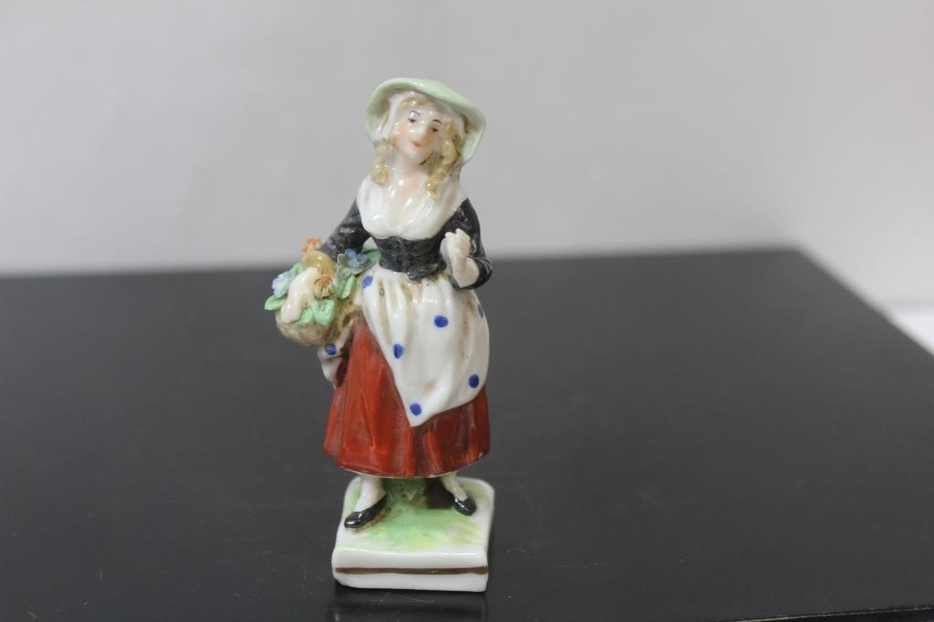 An Antique Dresden Ceramic Figurine