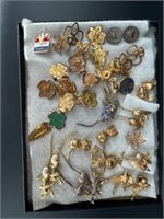 DEALER FLAT LOT OF VINTAGE JEWELRY PINS