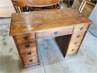 Wood 7 Drawer Desk