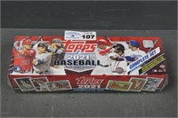 Sealed 2021 Topps Baseball Card Complete Set