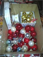 ASSTD X-MAS ORNAMENTS, VTG, OTHER, RED, GOLD