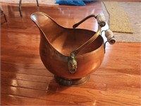 Large copper scuttle