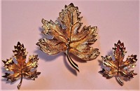 Vtg Bright Gold-Tone Leaf Brooch & Earrings