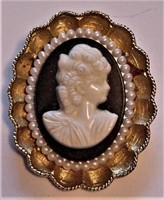 Vtg Celluloid CAMEO & Beads Brooch